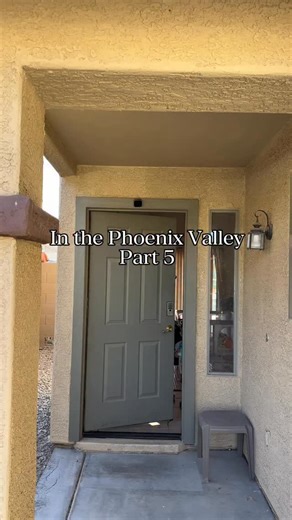 Finding all the best toddler fun spots in the Phoenix Valley - series part 5 🙌 If you can’t tell we’re on a park kick lately 🛝 the weather is just too nice to be indoors! ☀️ 📍Sundance Park in Buckeye Arizona - about 25 min west of Phoenix They upgraded this park a couple years ago so the new part is SO NICE and perfect for toddlers. Plenty of picnic areas, grassy areas, sports areas, etc Multiple playgrounds. A splash pad in the summer. They have bathrooms and grills for use. Fishing is allow