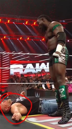 Brock Lesnar Off script Movement. #roman #wwe #wrestling