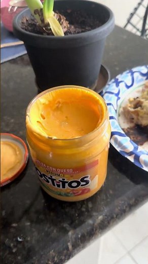 Tostitos salsa con queso