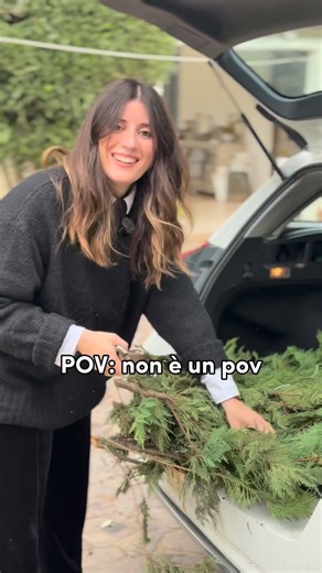 Giulia Nicoletti | Wedding & Event Planner on Instagram: "Attendo i commenti delle wedding planner 😅 Created by @noemileonardi_ @nlcommunication_"