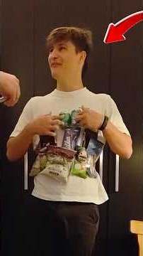 Wie viel Essen kann man in ein Kino schmuggeln? #challenge #reallife