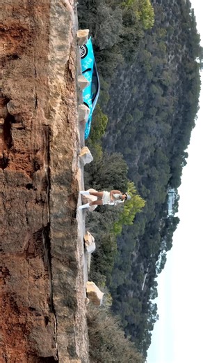 1:20 💖 | Ellie Sax