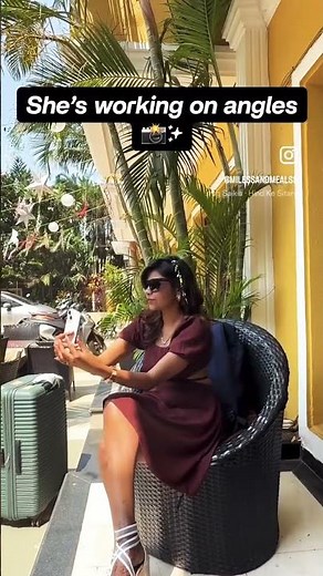 Work mode ON 💻, vacation mode FULL ON 📸🌴While he handles deadlines, she handles memories