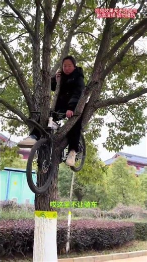 Crazy Parking Fail! Watch This Hilarious Scene Unfold