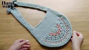 13K views · 1.2K reactions | Ya hay NUEVO tutorial en YouTube 朗 para aprender a tejer este bello bolso a crochet. Paso a paso completo  https://youtu.be/nIOAaLMEJ4I | HandworkDiy | Facebook