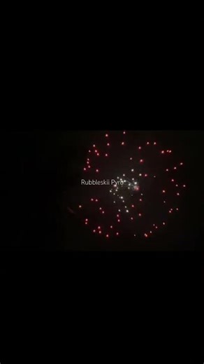 2 Red polka dots 🎇 #fireworks #pyrotechnics #pyro #phaohoa #fuochidartificio #philippines #hanabi