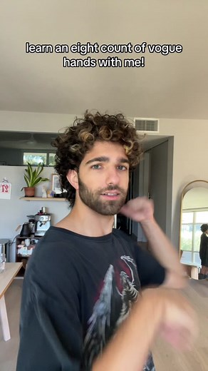 Learn Vogue Hand Movements Slowly with Step-by-Step Guide!