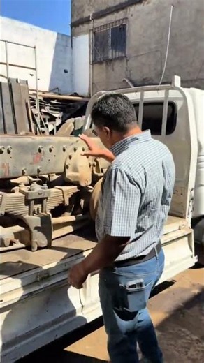 Building a dump truck with an American truck