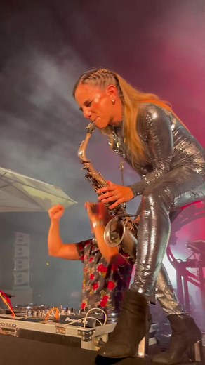 ‏Party is ON 🔥🎷 #yarden_saxophone #sax #wedding