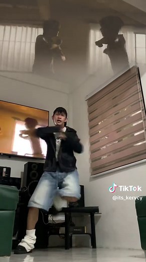 Dance Choreography in Water: A Unique Experience