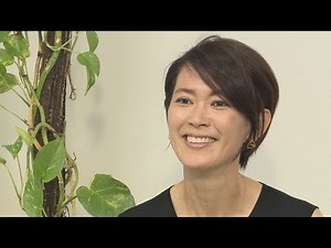 Yuko Arimori, Marathon runner, earns a medal and declares herself a professional