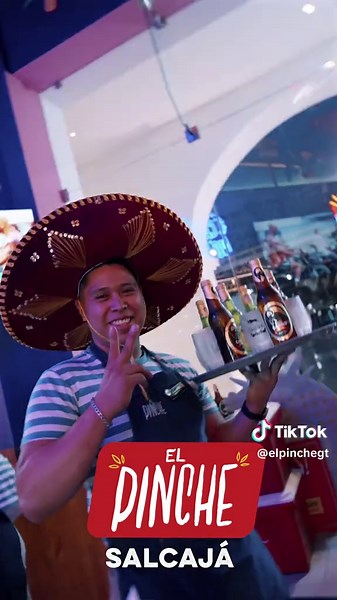 🎉🌮 ¡Así se vivió la GRAN apertura de El Pinche Salcajá! Pura fiesta, tacos infinitos, chela bien fría y un ambientazo al más puro estilo mexicano 🇲🇽🔥 Gracias a todos los que se dejaron caer desde temprano y armaron con nosotros este fiestón inolvidable. 💃🕺 👉 Si todavía no has venido… ¿Qué esperas, compa? 📍 Caéle a El Pinche Salcajá y probá la sabrosura que está dando de qué hablar en todo Xela. #ElPinche #ElPincheSalcajá #YaLlegóElPinche #PuraSabrosura