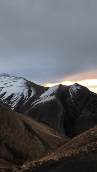 دور از شهر🏔️ .. #تهران #کوهنوردی #برف #پاییز