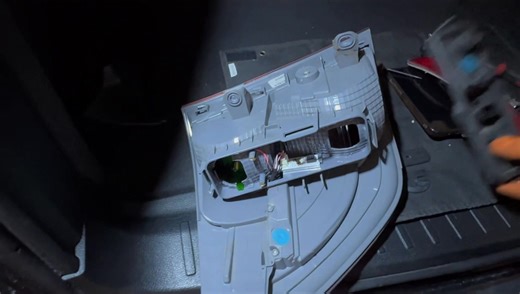 BMW X3 F25 Rear Light Cluster Removal & Bulb Replacement (2014) | Easy DIY #bmw #bmwx3 #bmwf25 #taillight #bulbreplacement #carrepair #diycars #maintenance #mechanic Part 9 | The Flying Duck77 | Facebook