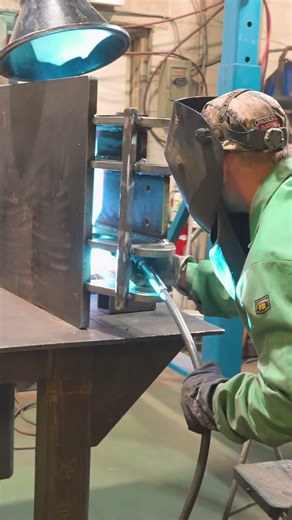 Welding a Volvo Coupler Adapter for Excavators