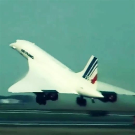 Air France Concorde Takeoff #concorde #airfrance #supersonic | Concorde