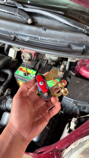 How to Use a 12-24V Car Battery Cut Off Switch