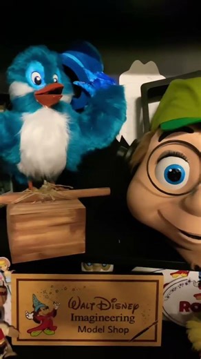 Disney Collection #imagineering #disneycollection #animatronics #disneyparks #disneyland #disneyart