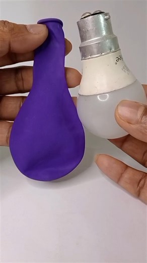 Awesome idea a light bulb with balloon 🎈#newideas #shorts #shortsfeed #viralvideo #diy #shortsfeed