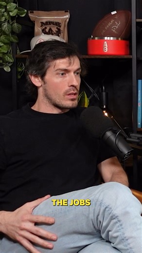 Why is American small business is important! 1. Small town communities would be poor without them. 2. They are hugely important economically for the country (4 out of the 5 jobs in the future will come from small business). | American Operator