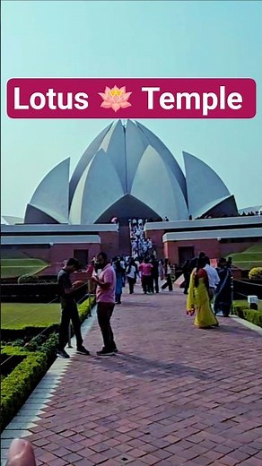 Would you love to visit Lotus Temple oneday?Tell me where you find YOURpeace!#trending #lotustemple