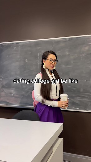 Dating College Girls: Navigating Relationships in School