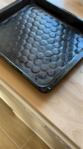 Astuce redoutable four plaque de cuisson #astuce #four #decapant #diy | Jonathan coni