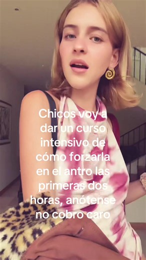 Curso intensivo: cómo forzarla en el antro las primeras 2 horas