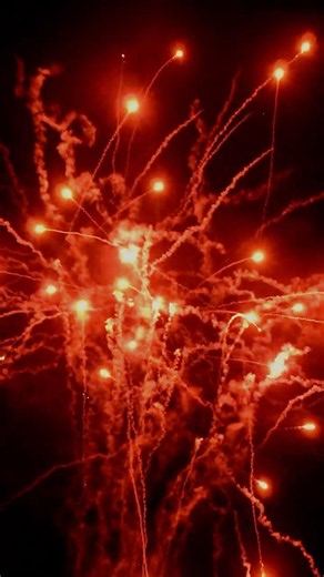 Argento Orange Crossette #fireworks #eventpyrotechnik #pyro