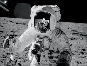 RIP Alan Bean: The Crazy True Story of His Apollo 12 Launch to the Moon