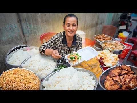 The "Pork Rib Rice, Pork Skin, Egg and Toast" restaurant, a top-rated spot in District 4, boasts ...