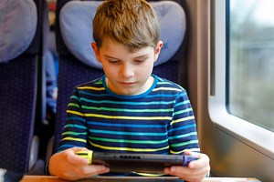 Nintendo Switch : à quel âge offrir une console de jeux à son enfant ?