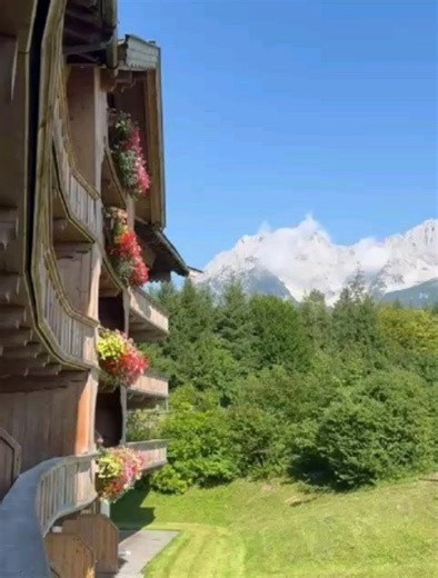 Birgit Schrowange on Reels