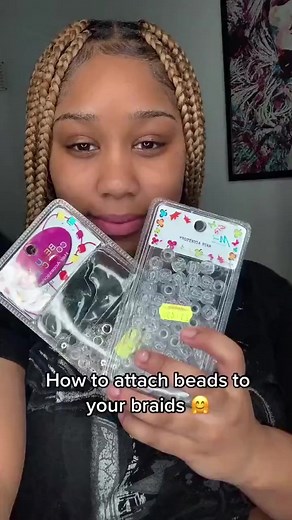 4.3K views · 26 reactions | A beader/ bead feeder makes the process of adding beads to braids easier and faster, you should try them out! Tutorial by Follow her for amazing hair videos just like this one! Follow us for daily braids inspo, tips, tutorials and more!  #fyp #braidstutorial #braidstyles #braidswithbeads #naturalhairstyles #knotlessboxbraids #protectivestyles | braidhairstyles_com | Facebook