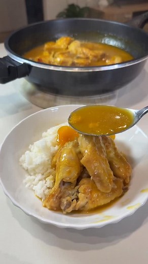 Only 4 ingredients?! Apricot chicken 💛 Recipe: serves 4 700-800g Chicken Wing Nibbles 2 cups Water 400ml Apricot Nectar 40g packet French Onion Soup 1/2 Apricot halves in juice Serve with rice ⭐️ • • • #chickendinner #quickmeals #easydinner #chickenwings #mealideas #apricot #cookingreel #easyrecipe #plateup #foodreel #foodiegram #foodblogger #cooking #homemadefood #foodietiktok #chickenrecipe #dinnerisserved #budgetmeals | Breesyummycreations