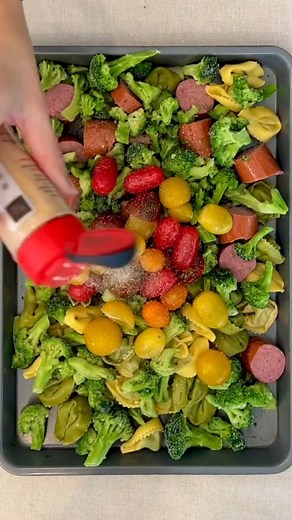 sheet pan dinner idea #foodreels #easyrecipes #yummyfood | Jacky’s Kitchen