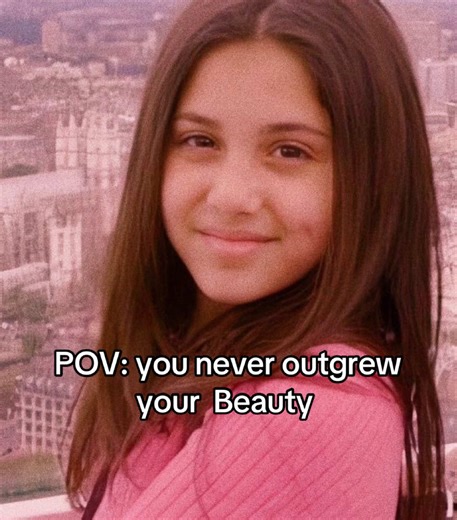 The Most Beautiful Woman Ever: Ariana Grande as Glinda