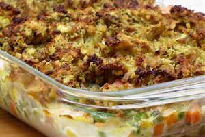 Easy chicken and stuffing bake recipe for a tasty dinner