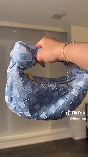 What's Popping? Whisper People What's Good