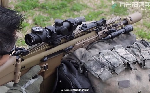 [评测]华裔小哥展示scar mk17 7.62mm突击步枪