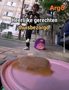 Een kleine robot met een groot hart: eten voor iedereen! 🤖😋 | Argo Nederland