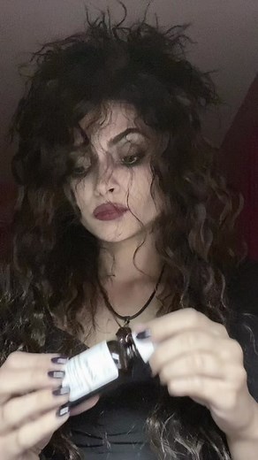 bella draft 🖤 #bellatrixlestrange #bellatrix #cosplay #harrypotter #deatheater #hbc #cosplayer #harrypottertiktok