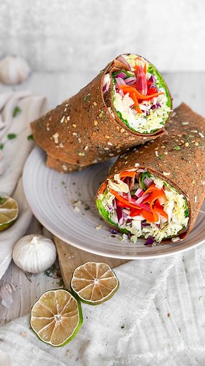 The best ever is sharing our love of raw vegan foods TOGETHER! Every day I’m humbled and honoured to be @rawnattyn8 ‘s wife. He is my everything and I feel like I’m living the best dream ever but in real life with him. So grateful that we both have such a profound love for raw food and a solid stand together for veganism. I love us so much! Our NEW ebooks (Sushi, Crackers, Make it Raw 4 and Smoothie Solution) all up in the ebook store now ★ Get 40% off everything with code: RAWFOOD40 ★ LINK IN M