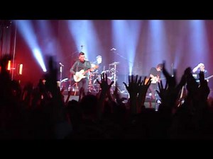 Земфира - Брызги [LIVE] in Yekaterinburg (13.02.16) [7]
