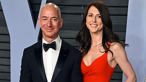 Jeff Bezos, wife MacKenzie announce divorce