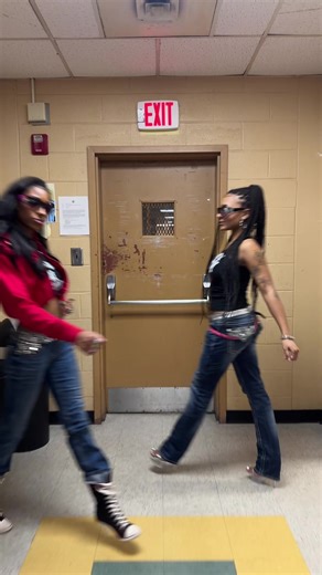 kyro.bunni (@kyro.bunni)’s video of Converse Heels