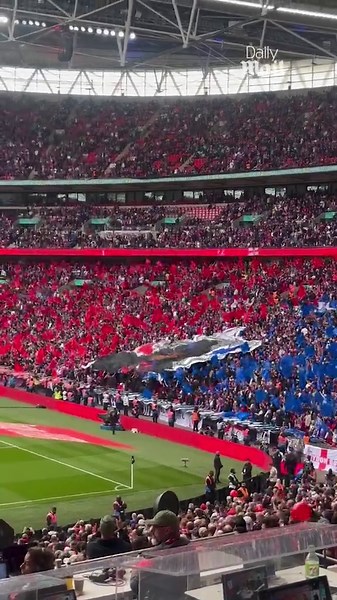 Crystal Palace fans set the stage ahead of FA Cup semi-final
