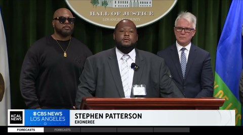 Man has murder conviction overturned after nearly 20 years in prison