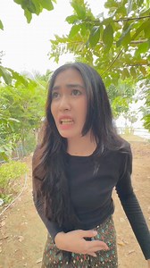 1.6M views · 117K reactions | ឱ្យតែដល់ខែត្រជាក់ដឹងតែខ្លាចទឹកហើយ藍 | Na Reach | Facebook