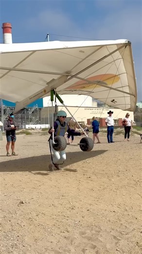 👑 Old Is Gold – Comedy That Ruled The World 🌍 😂 Comedy Without Sound, Impact Without Limit 🌍 One Man. One Hat. A Billion Smiles. 🏆 The Original King Of Comedy | Charlie Chaplin #USA #UnitedStates #UK #London #Germany #Deutschland #Romania #Africa #SouthAfrica #GlobalComedy #InternationalComedy#CharlieChaplin #OldIsGold #SilentComedy #ClassicComedy #ComedyLegend #VintageComedy #WorldComedy #TimelessComedy #ComedyHistory #GoldenEra #LegendaryComedy #FunnyClassic #SilentFilm #OldMovies #FilmLe